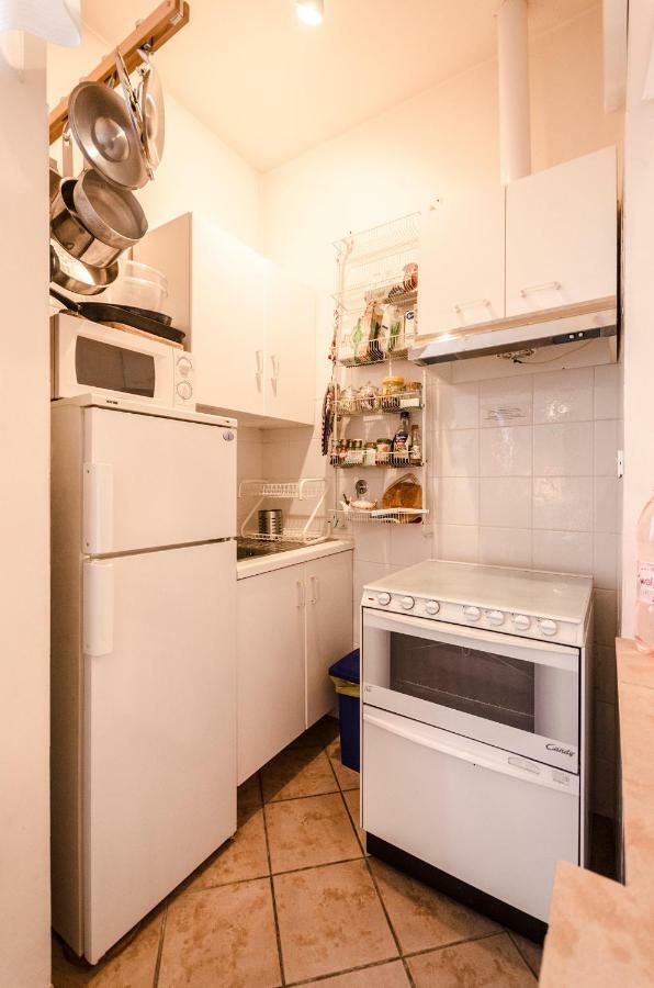 Lupari Apartment, Palazzo Storico Sotto Le Due Torri Bologna Eksteriør billede